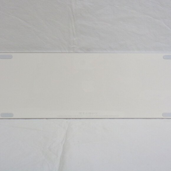 Apple Magic Keyboard and Magic Trackpad bundle in box - Picture 2 of 14